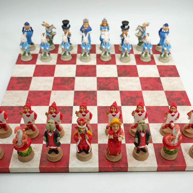 Chess Queen, Loja Online