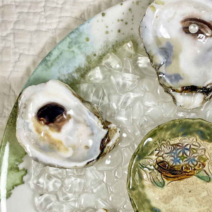 Oyster plate detail